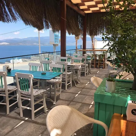 Appartement Esteban Oezel Plajli *